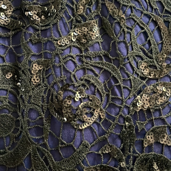 Women’s Express Navy/Black Sequins Tank Top - NWT - Size S - Picture 3 of 6